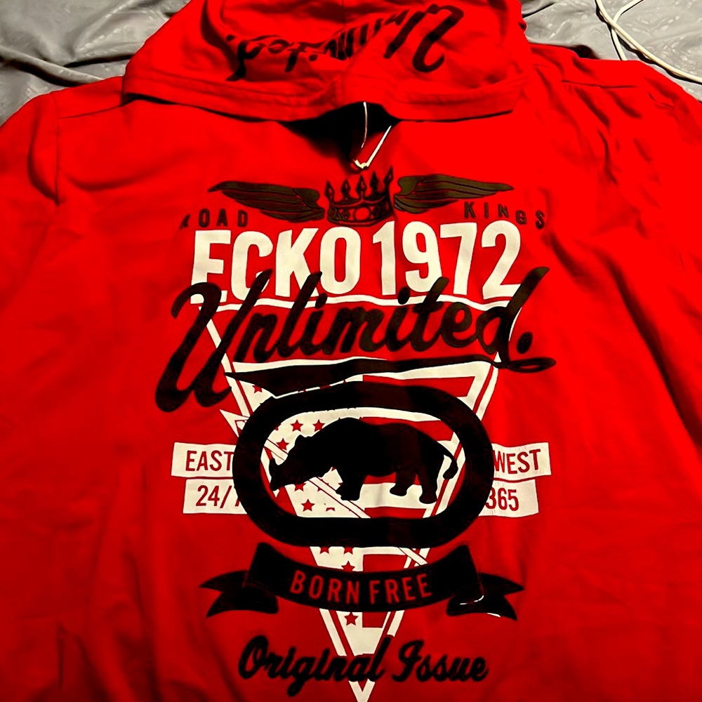 Ecko unlimited in Excellent condition. Minimal pre-love